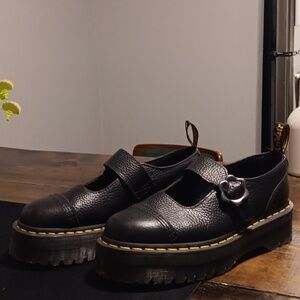 Dr. Martens Women's Addina Flower Mary Jane Flat Black Size 9